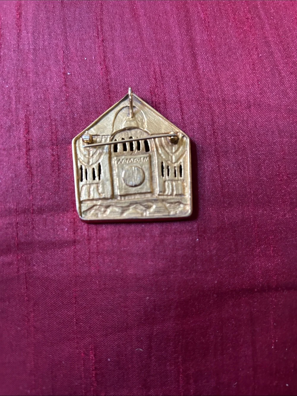 Pendant / Brooch Jerusalem Temple from Metropolitan Museum of Art